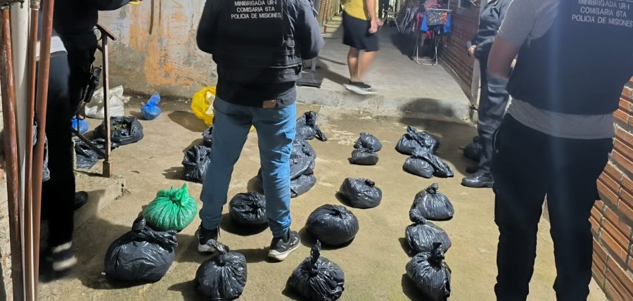 La Policía de Misiones secuestró en la ciudad de Posadas más de treinta kilos de droga valuada en 32 millones de pesos