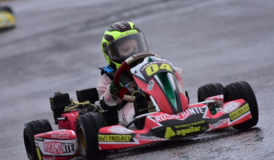 Buen comienzo bajo la lluvia del Rosamonte Racing Team en el Kartódromo de la ciudad de Posadas, por la tercera fecha del Campeonato Misionero de Karting en Pista
