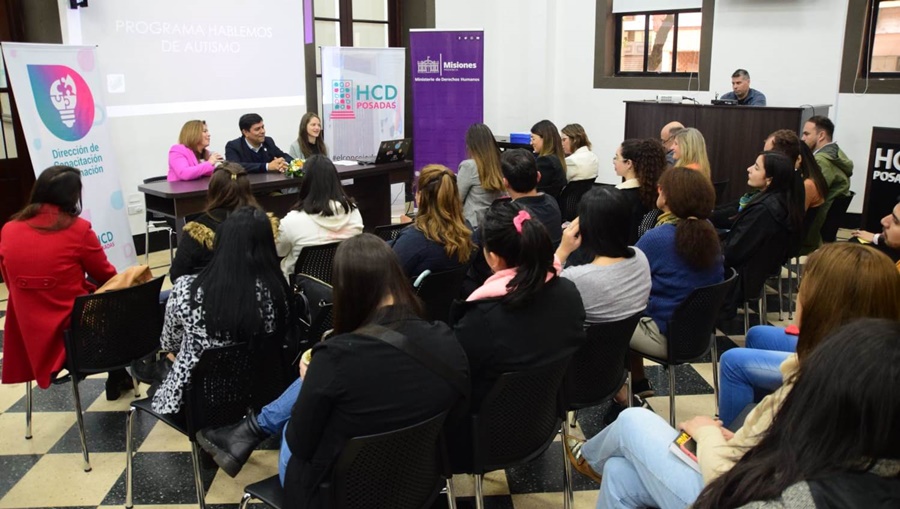 Inició el ciclo de conversatorios “Hablemos de Autismo”