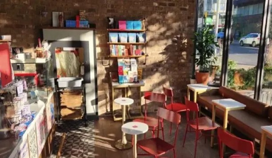Canadá: Abrió una cafetería anticapitalista y al año se fundió, "pagá lo que puedas"