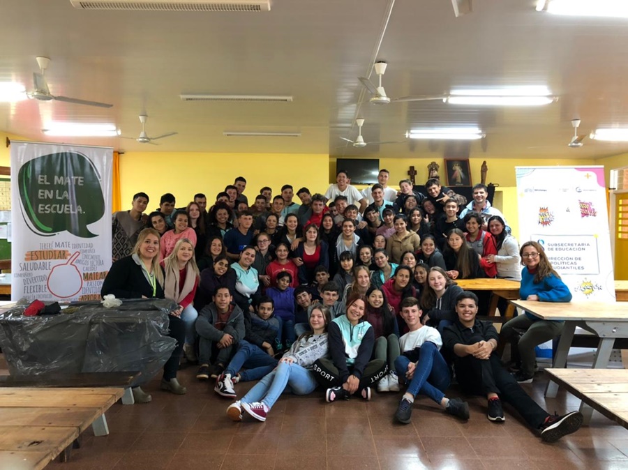 Producción, exportación, salud y ambiente, temas con El Mate en la Escuela