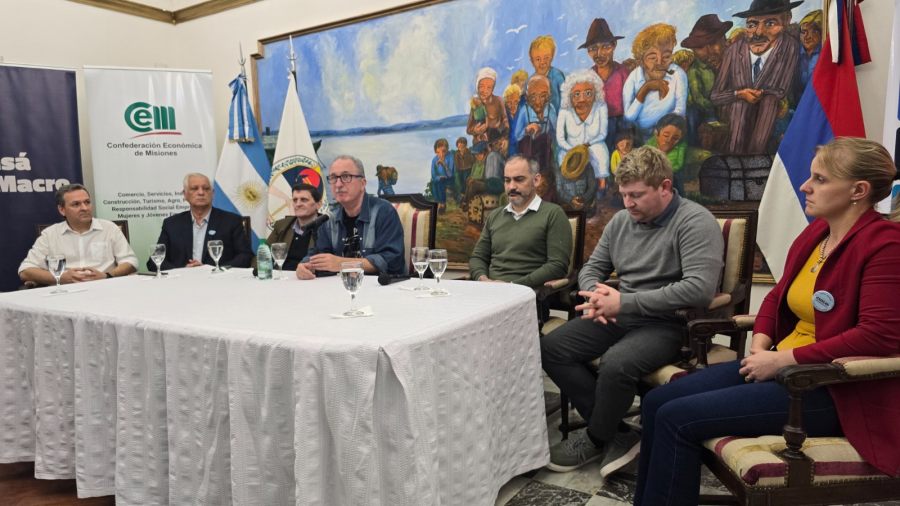 Misiones: Lanzaron oficialmente el Ahora PyMEs, "el comercio y las industrias no pueden desarrollarse sin un estado suficiente que los apoye", dijo el Gobernador Hugo Passalacqua