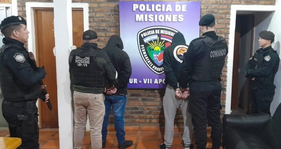 La Policía de Misiones, desbarató una peligrosa banda que asaltó una conocida distribuidora en la ciudad de Apóstoles, hay detenidos, armas y dinero secuestrado