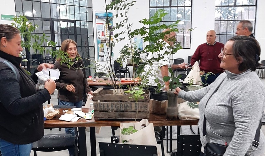 Taller de arboricultores urbanos: “Resistir el cambio climático desde las veredas”