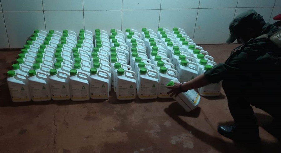 Misiones: Gendarmería Nacional secuestró una gran cantidad de bidones, contenían sustancia herbicida