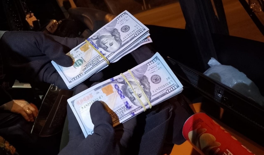 Pasajero ocultaba 14.500 dólares entre sus pertenencias, la moneda extranjera se encontraba oculta entre sus pertenencias