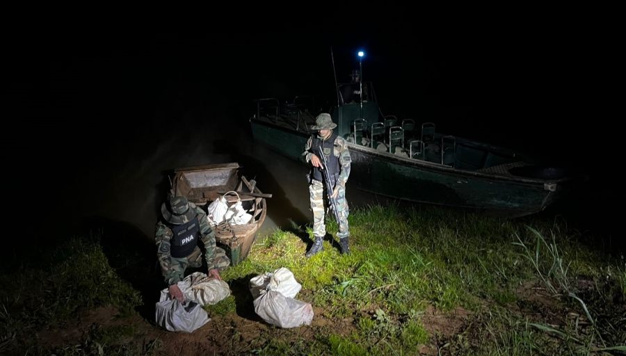 Prefectura Naval Argentina secuestró más de 97 kilos de droga en un operativo nocturno en Misiones