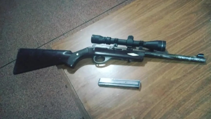 Posadas: Amenazó de muerte a su familia con un rifle y terminó detenido