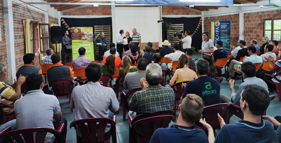 El INYM en lanzamiento del Centro de Desarrollo de Tecnología del Profesorado de Ciencias Agrarias