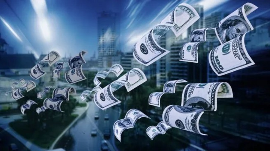 La brecha roza el 160%: El dólar blue pega un nuevo salto, escala más de 60 pesos y toca el récord de 945 pesos