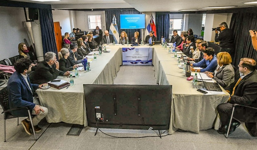 Presupuesto 2025: Las principales obras que prevé ejecutar la Dirección Provincial de Vialidad, entre ellas la pavimentación del acceso al Parque Industrial de Apóstoles