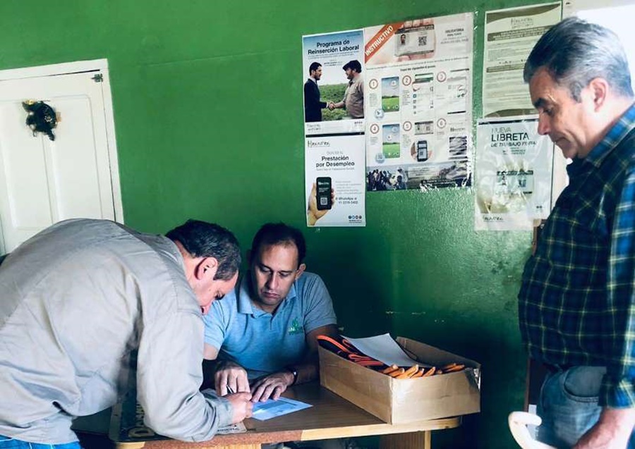 INYM: Herramientas para tareferos en San José y en Montecarlo