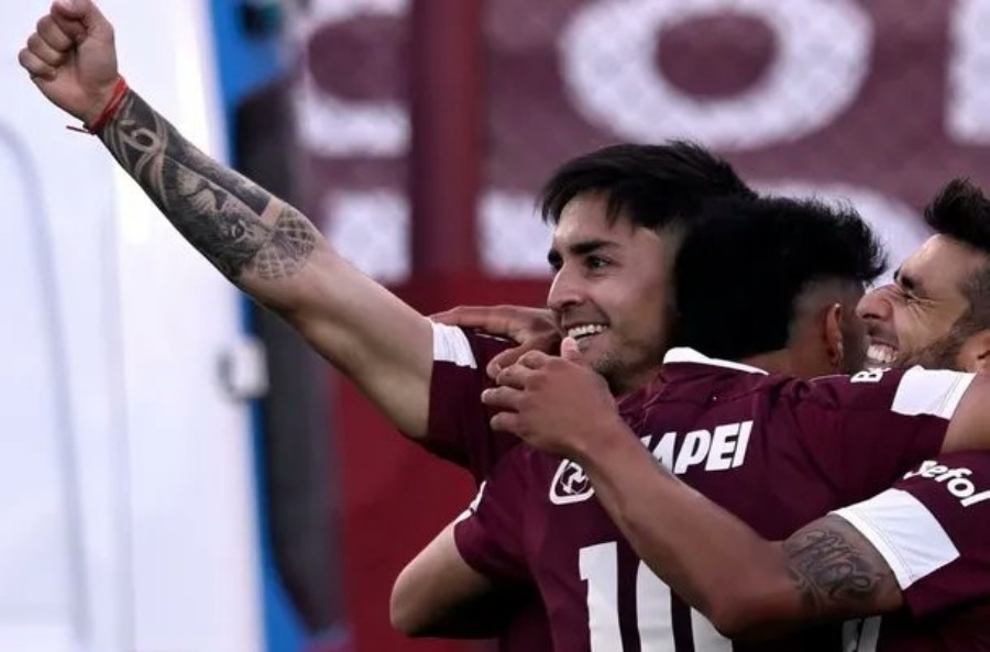 Liga Profesional de Fútbol: Lanús venció 2 a 0 a Instituto de Córdoba y quedó cerca de la zona de clasificación a la Sudamericana