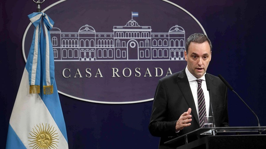 Recibieron 16 mil llamadas: El Gobierno Nacional denunció a organizaciones sociales por "extorsión y defraudación"