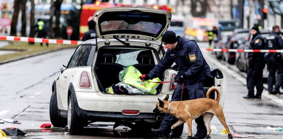 Alemania: Un automóvil embistió a un grupo de personas en la ciudad de Munich, al menos habría 28 heridos