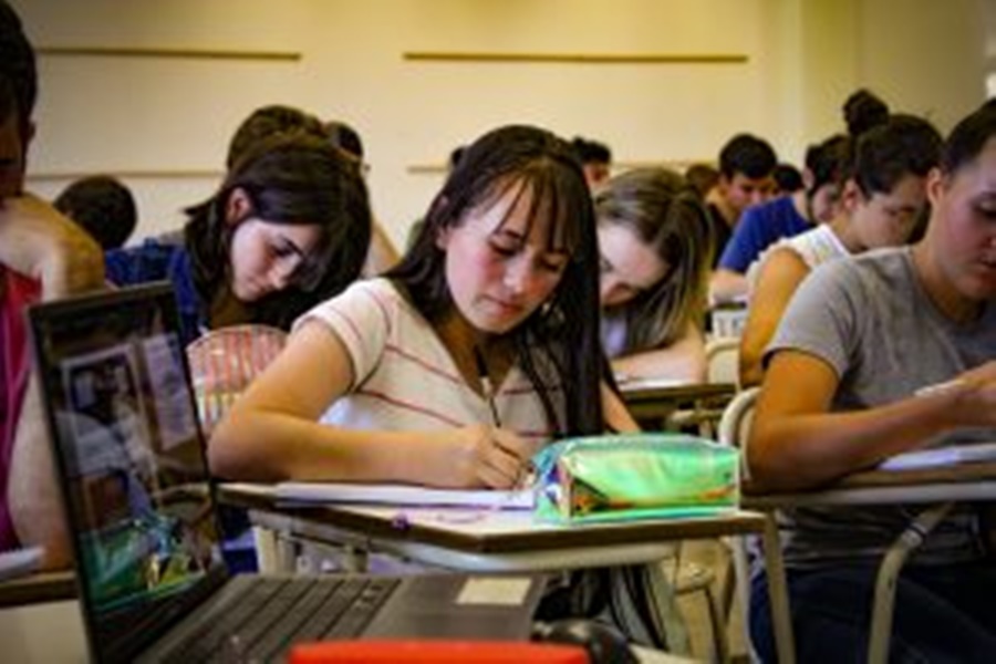 Preinscripciones FCEQyN-UNaM: Prórroga hasta el 10 de Febrero, hasta el momento son 1600 los estudiantes preinscriptos a las carreras de la FCEQyN