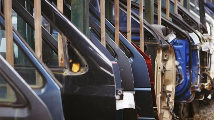 Automotrices se quejan por las trabas para pagar importaciones y alertan que pueden frenar la producción