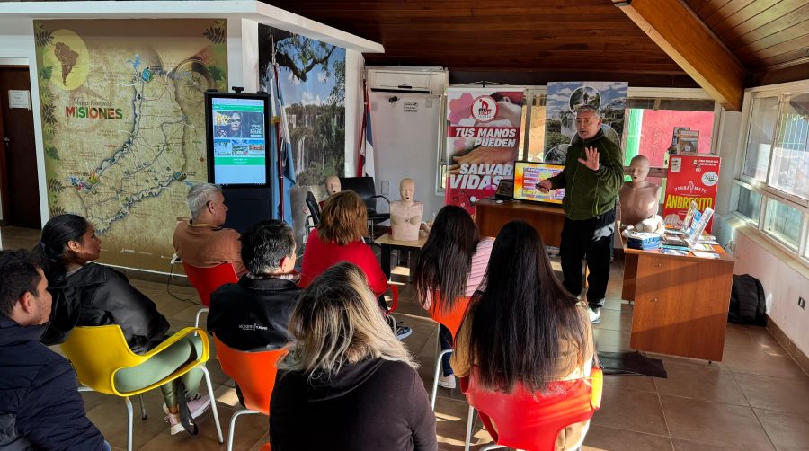 Puerto Iguazú capacita a su personal turístico en RCP y primeros auxilios para un destino más seguro: Esta iniciativa refuerza el compromiso del destino con la seguridad y el bienestar de los visitantes