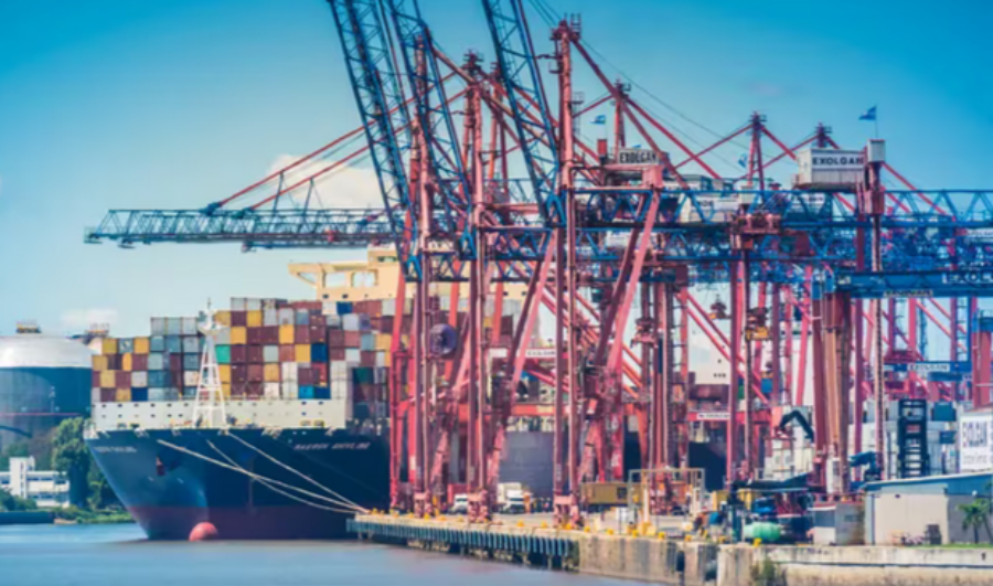 Inédito: En Mayo, Argentina logró superávit comercial con China
