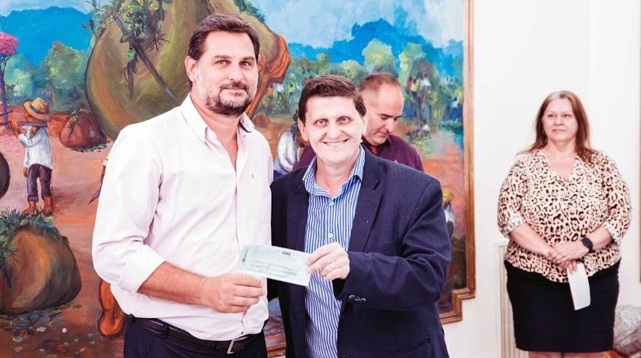 Adolfo Safrán: "Entidades deportivas de la provincia recibieron aportes del Gobiermo Provincial"