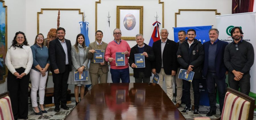 Misiones: Se presentó la Semana de la Industria 2025, "las PyMEs y los comercios son claves para contener y dar felicidad a la gente"