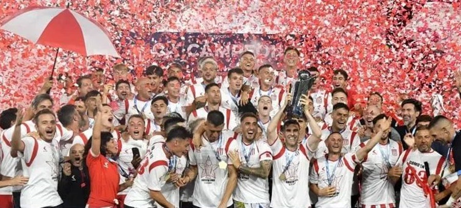 Estudiantes La Plata se consagró campeón de la Copa Argentina, al vencer a 1 a 0 a Defensa y Justicia
