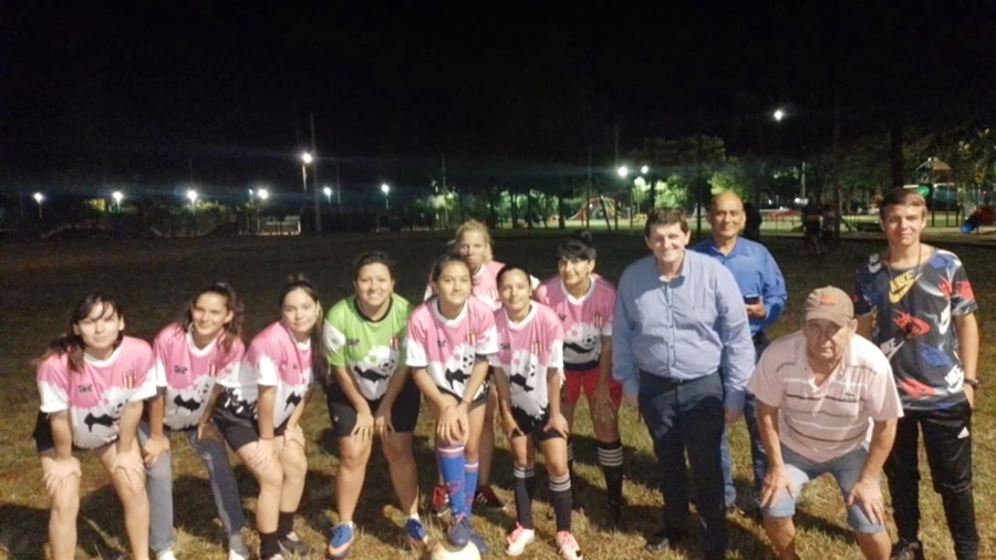 Adolfo Safrán: "El fútbol femenino crece en Apóstoles también de la mano del Club Irigoyen"