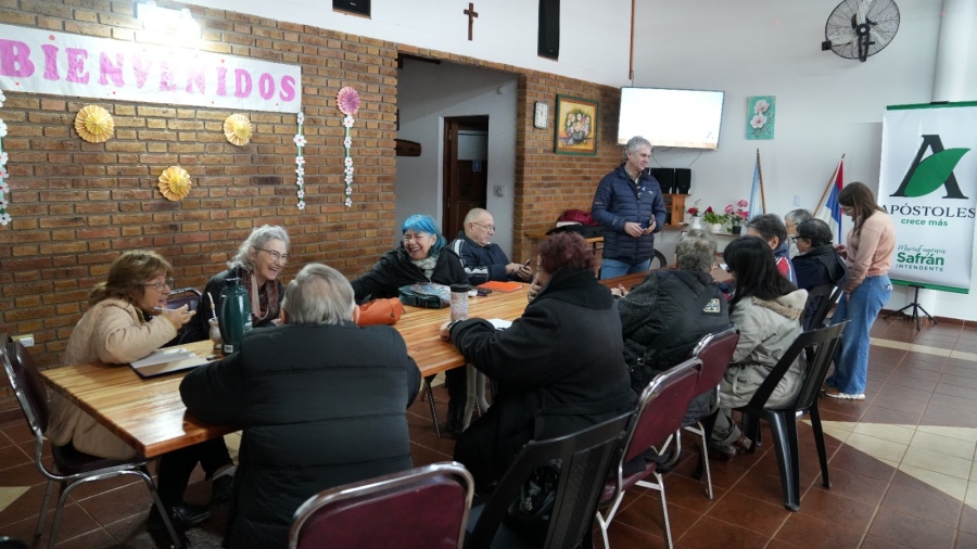 Apóstoles: Gran participación en el Taller “Tu Celular como Herramienta Digital” para Adultos Mayores