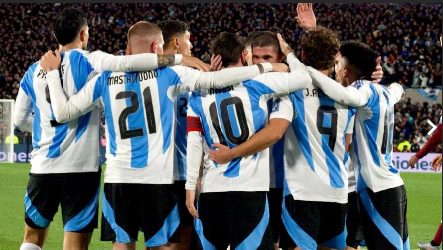 En una noche llena de emociones y con un doblete de Messi, Argentina goleó 3 a 0 a Venezuela por Eliminatorias