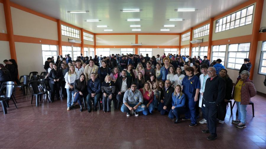 El Campus Universitario fue sede de una dinámica de talleres sobre atención integral en la adolescencia: Apóstoles impulsó una jornada de salud integral