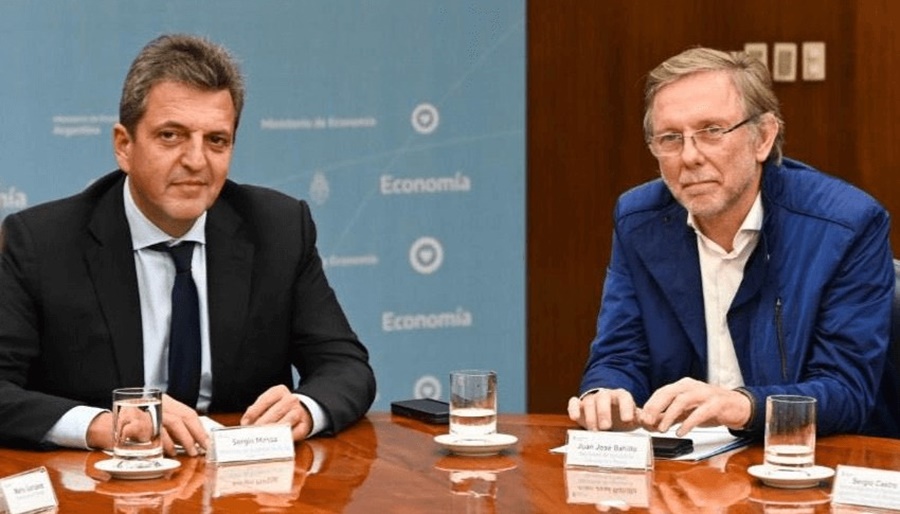 Crisis en la lechería: La cadena le envió una dura carta a Massa y el Ministro convocó a una reunión