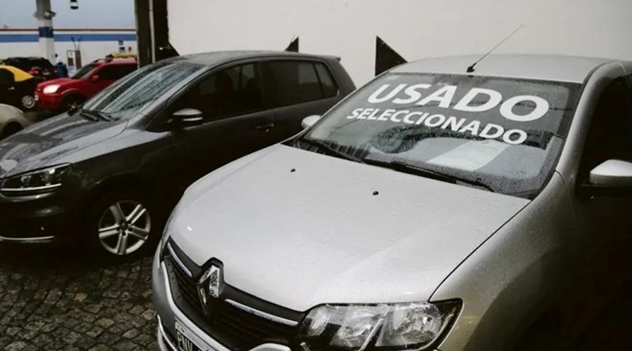 En caída: Autos usados, los concesionarios aseguran que el 2022 "fue un año para el olvido"