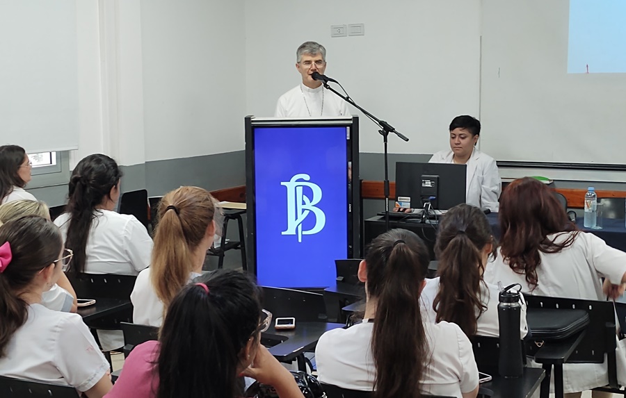 “La Fundación Barceló se particulariza por el carácter humanizante de sus profesionales y egresados”, destacó Monseñor Gustavo Montini, Obispo de Santo Tomé