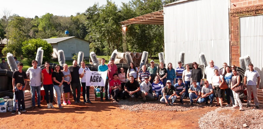 Reconvención Productiva: Familias tabacaleras misioneras inician cultivo de jengibre, el Ministerio del Agro financiará la producción en tres Municipios
