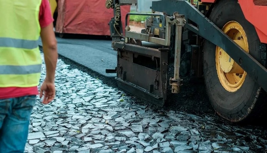 Misiones: Durante el primer cuatrimestre del año, la Dirección Provincial de Vialidad pavimentó calles en 28 Municipios, algunas ciudades y localidades de la provincia tienen varias obras en pleno proceso