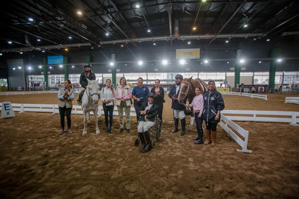 Comenzó la Primera Cumbre Latinoamericana de Equinoterapia en Nuestros Caballos, en La Rural