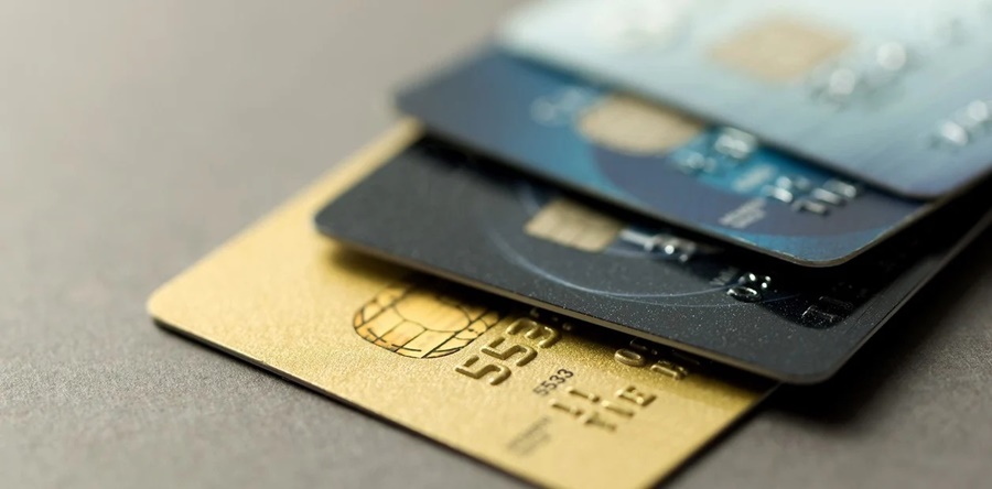 Suben el límite de compras con tarjetas y dan más crédito al consumo, todos los anuncios que hará Massa este lunes