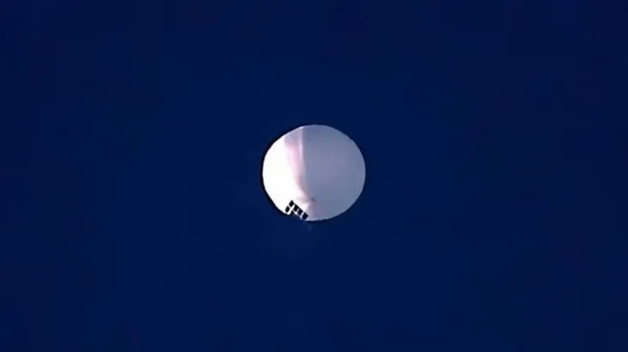 Estados Unidos reporta un globo de China sobrevolando latinoamérica