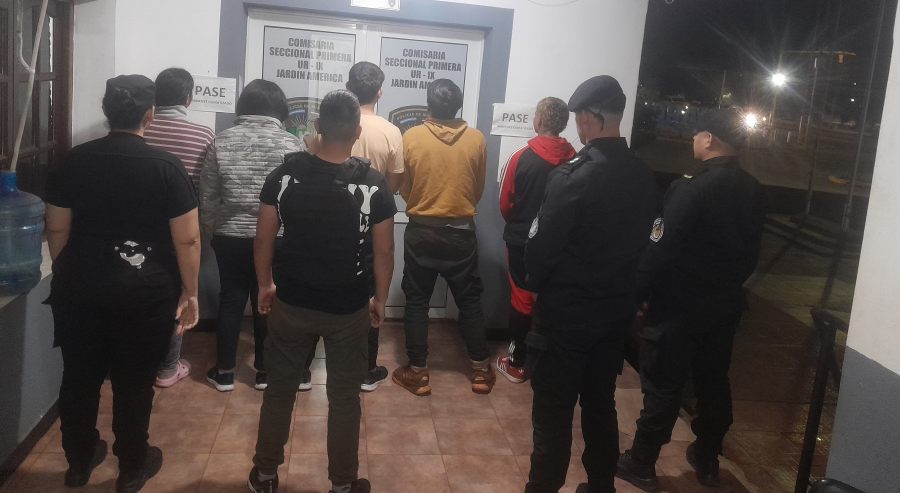 Trece detenidos, vehículos incautados y elementos recuperados en operativos policiales en la provincia de Misiones