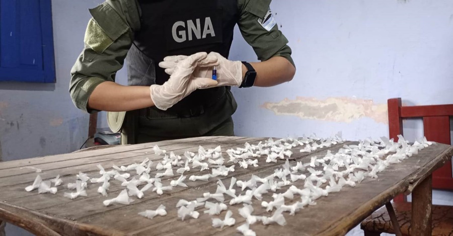 Gendarmería Nacional incautó cocaína, tras un allanamiento en una vivienda donde realizarían venta de droga fraccionada