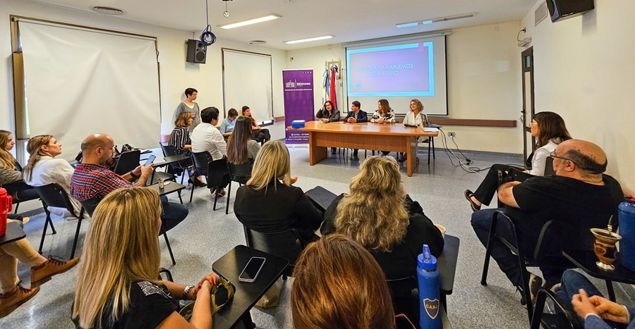 Conversatorio “Hablemos de Autismo”: El Hospital Dr. Ramón Madariaga de Posadas visibiliza la temática y acompaña a pacientes con TEA y familiares