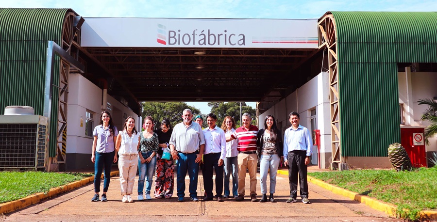 Misiones trabaja con especialistas internacionales para el intercambio de tecnologías en la producción de frutas