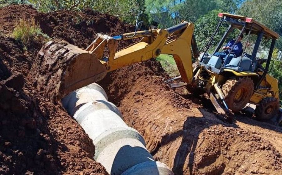 Dirección Provincial de Vialidad: Nueva alcantarilla mejora la infraestructura de la Ruta Provincial N° 15 en el Municipio misionero de Fracrán