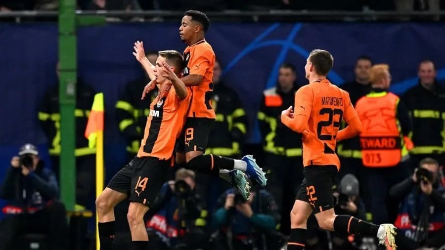 Shakhtar Donetsk fue más y venció a Barcelona, por la Champions League