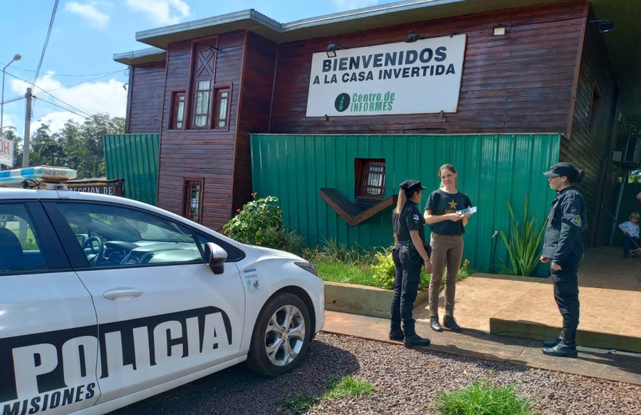 La Policía de Misiones, su rol preventivo y fuente de consultas en un fin de semana con masivo movimiento turístico