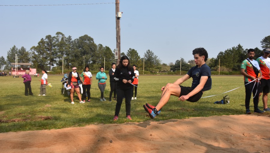 Apóstoles: Con éxito se desarrollaron las pruebas de atletismo convencional y adaptado en el marco de los Juegos Misioneros 2024