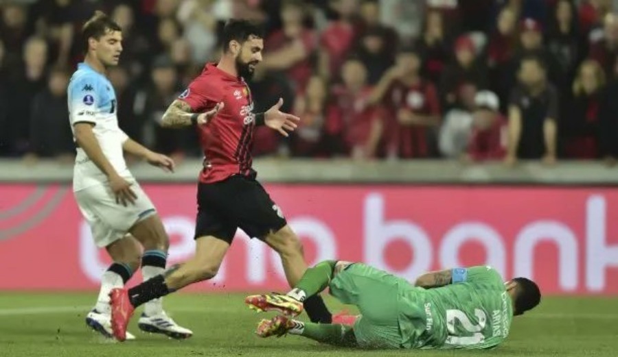 Copa Sudamericana: Racing Club cayó en su visita a Athletico Paranaense y buscará la clasificación en el Cilindro