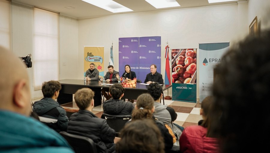 Lanzaron el concurso “Sembrando Agua” para fomentar su consumo responsable desde las escuelas