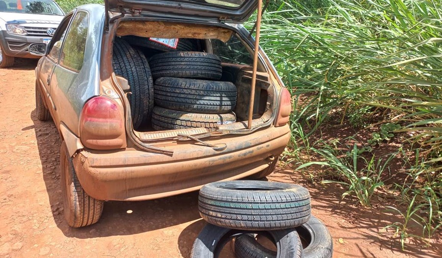 Secuestraron neumáticos de contrabando en un operativo conjunto entre la Policía de Misiones y la Prefectura Naval Argentina