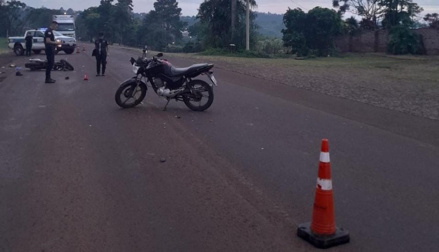 Colisión entre motocicletas en el Municipio misionero de Leandro N. Alem: Hubo una persona fallecida y tres lesionados